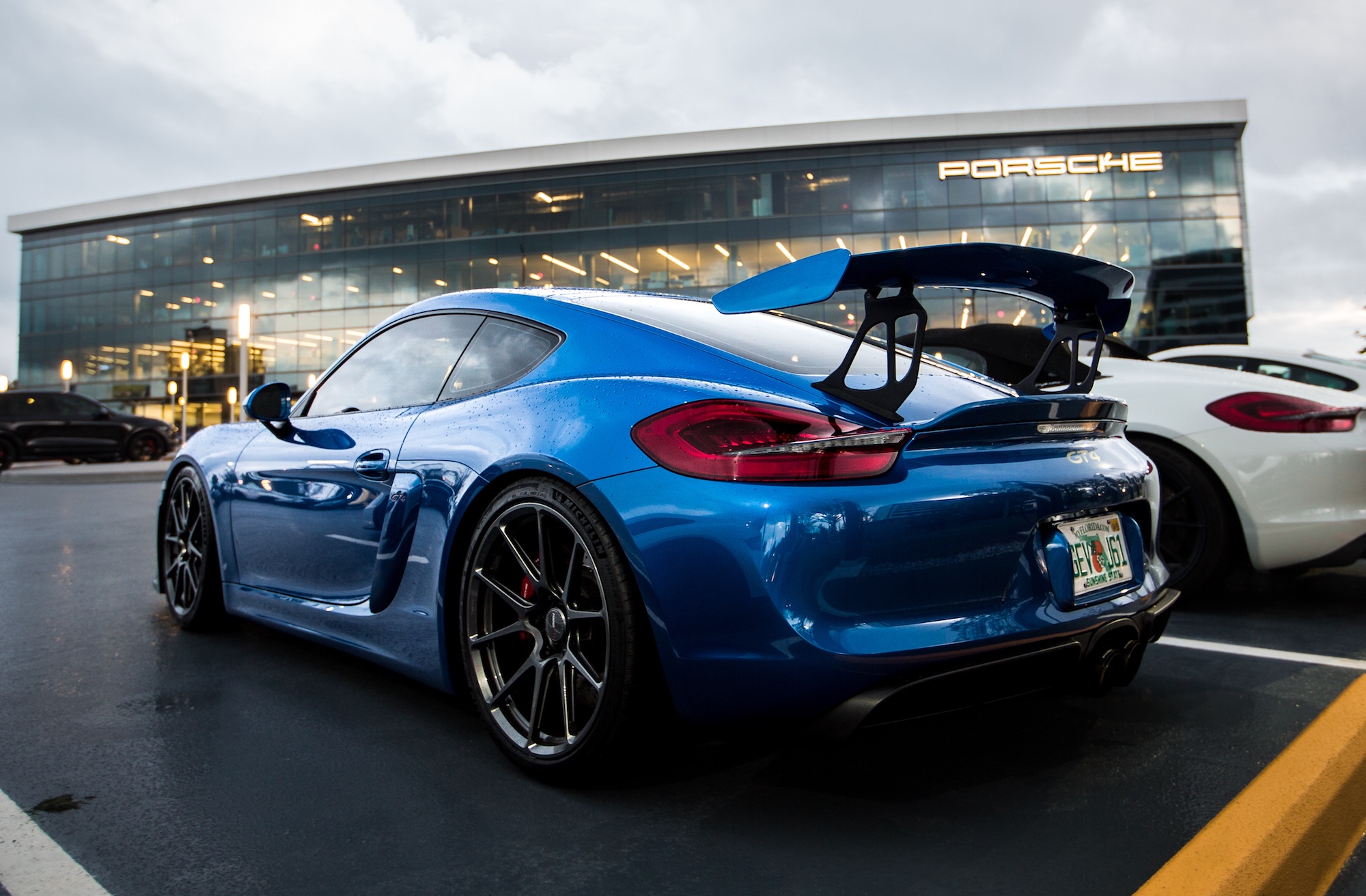 Porsche Cayman s Blue