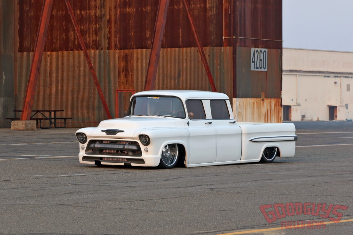 55 CREW DAN SMALLEY’S EXTENDED-CAB CHEVY - CarBuff Network