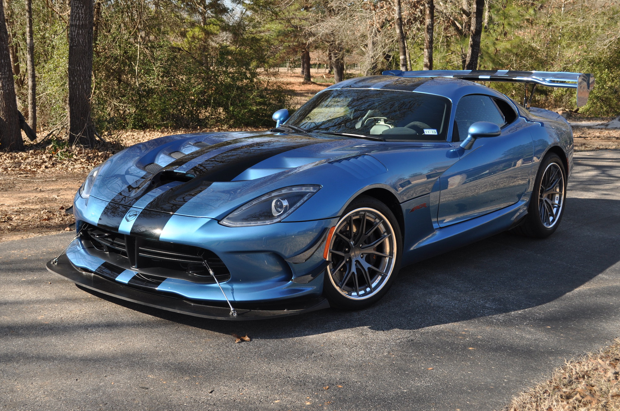 Dodge Viper ACR Blue