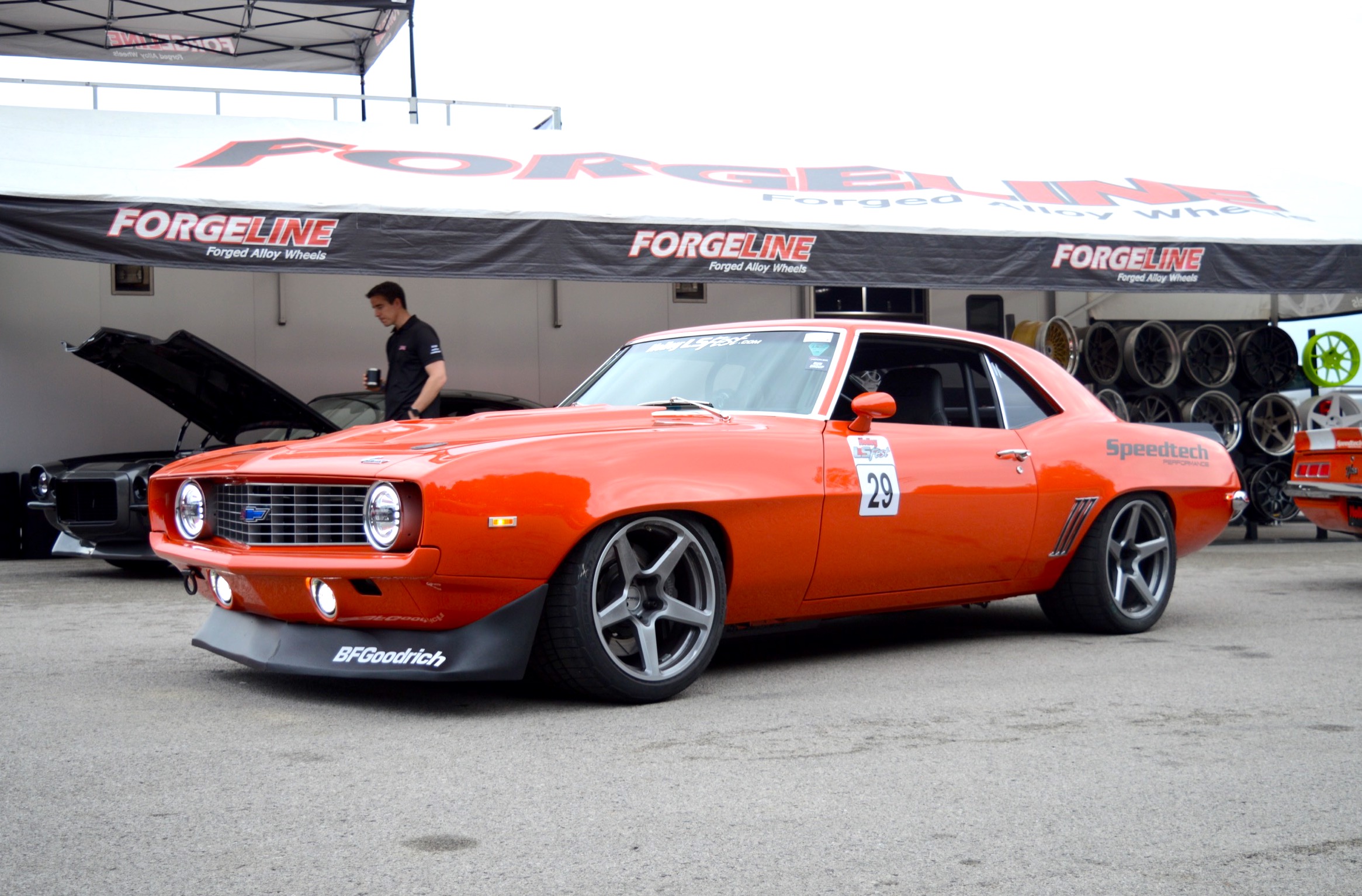 Randy Johnson’s 1969 Camaro on CF1 Open Lug Wheels CarBuff