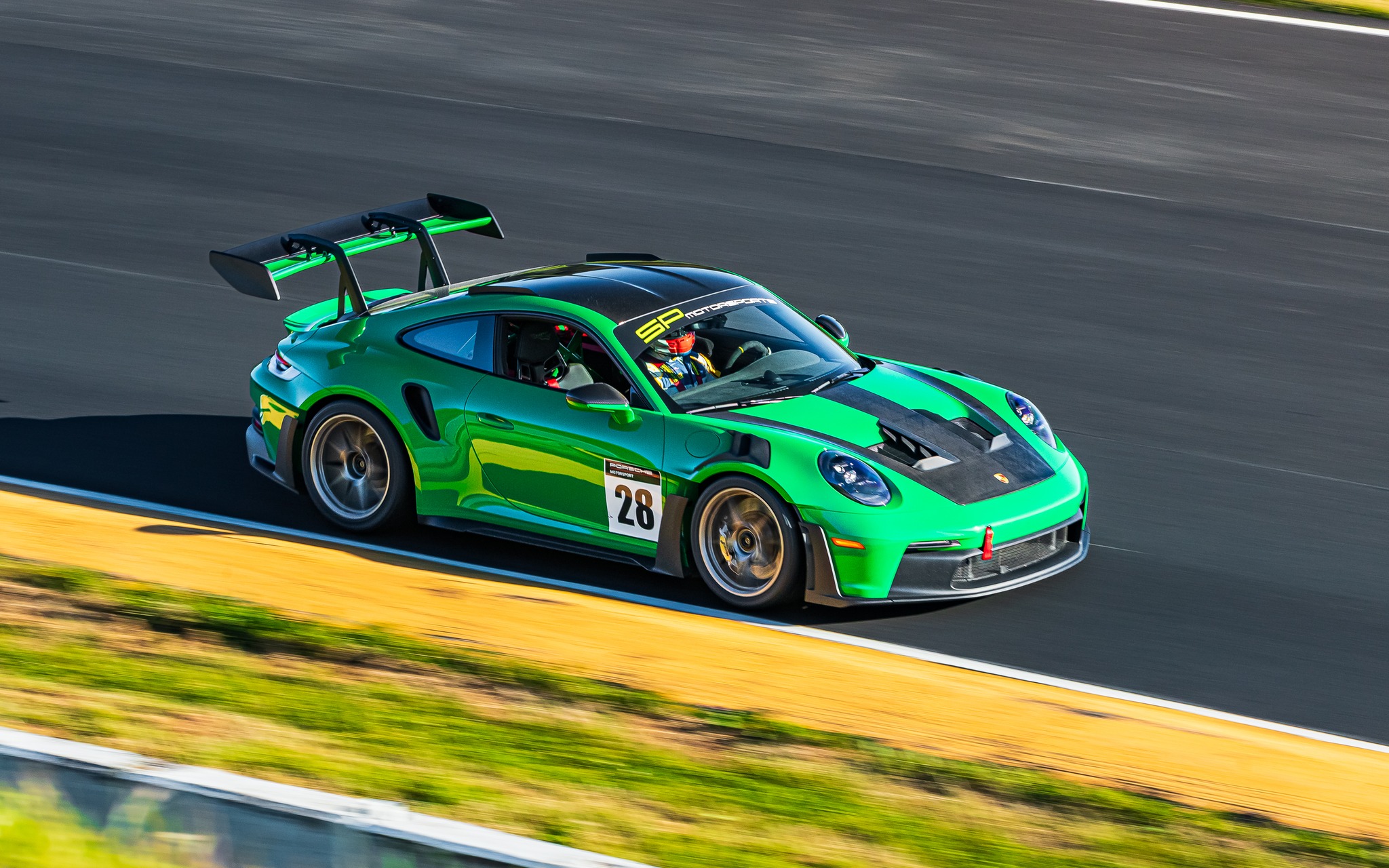 Jaden Conwright’s Porsche 992 GT3RS on Forgeline GS1R Wheels - CarBuff ...